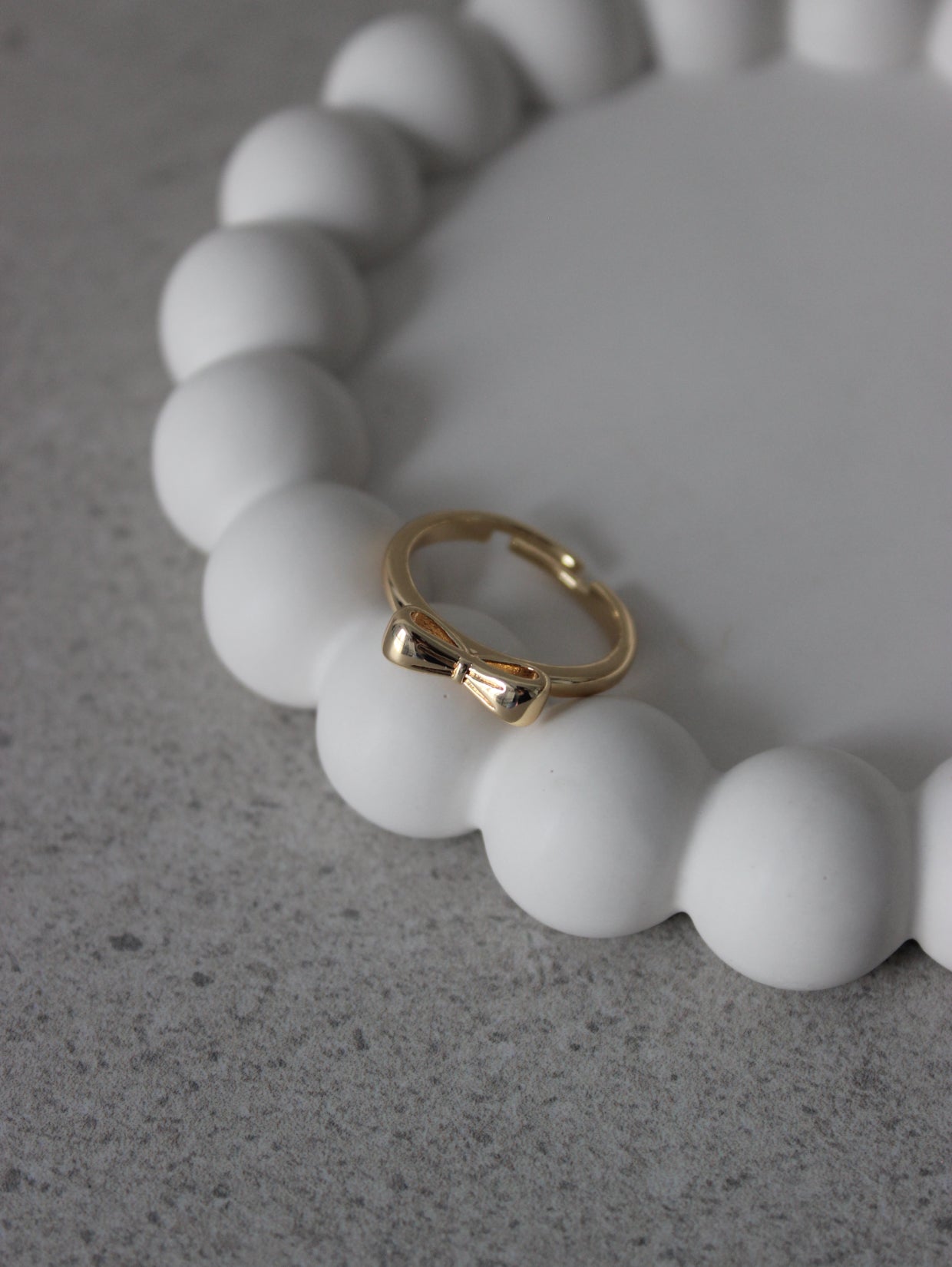 Bow Ring