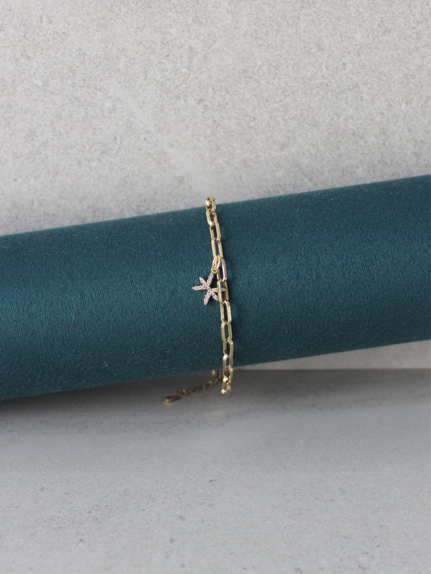 Pisces CZ Pendant Paperclip Bracelet