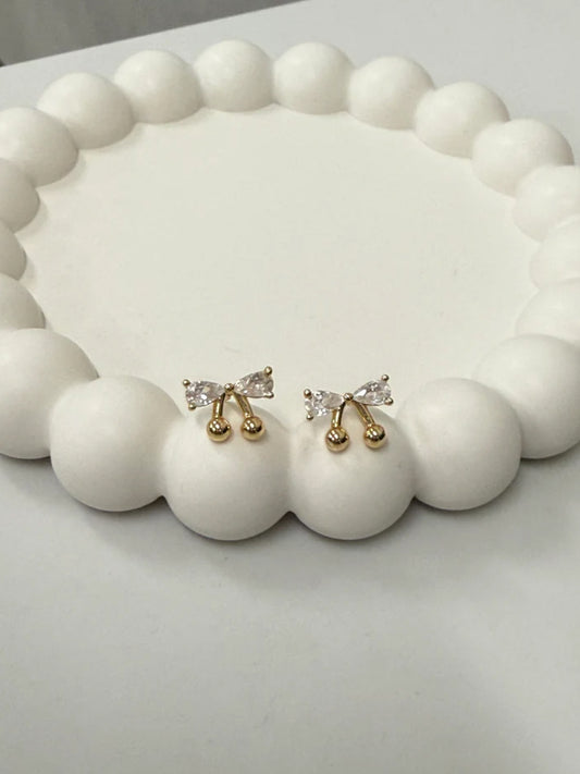 Large Bow Pearl Cut Cubic Zirconia