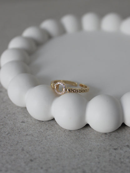 Circle Cubic Zirconia Ring