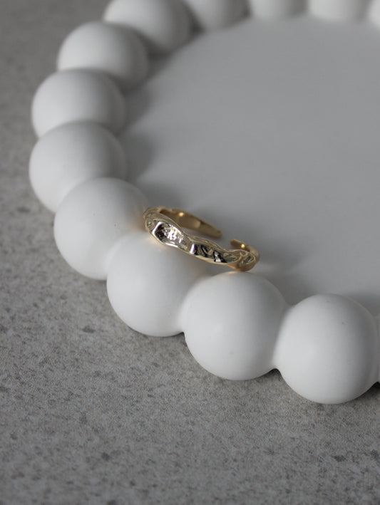 Thin Organic Ring
