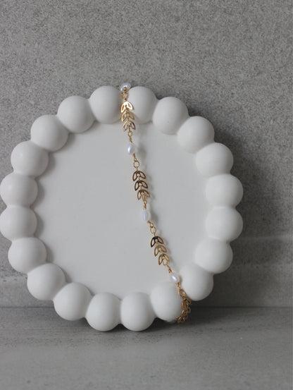 Leaf & Pearl Anklet