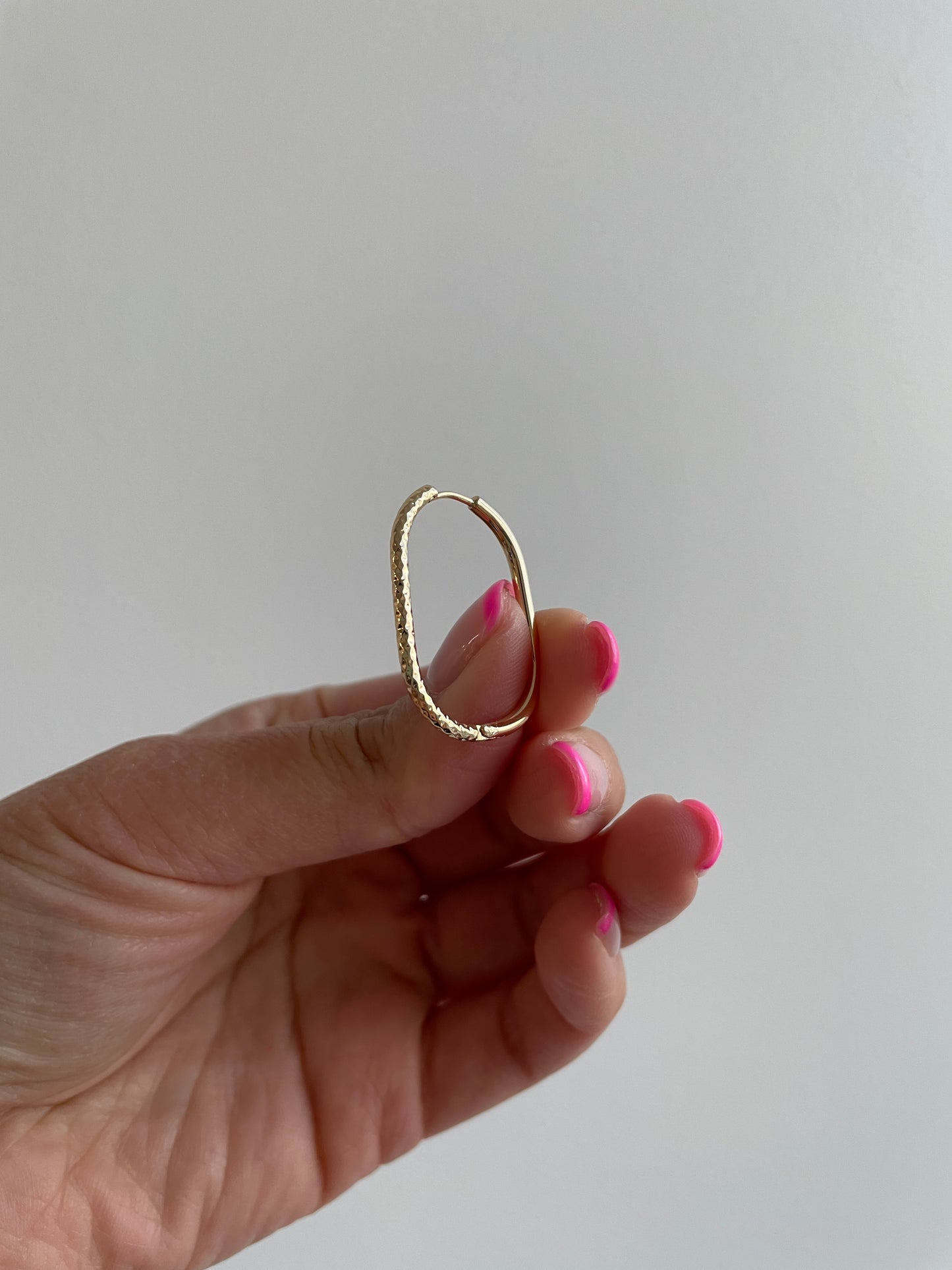 Oval Hoops