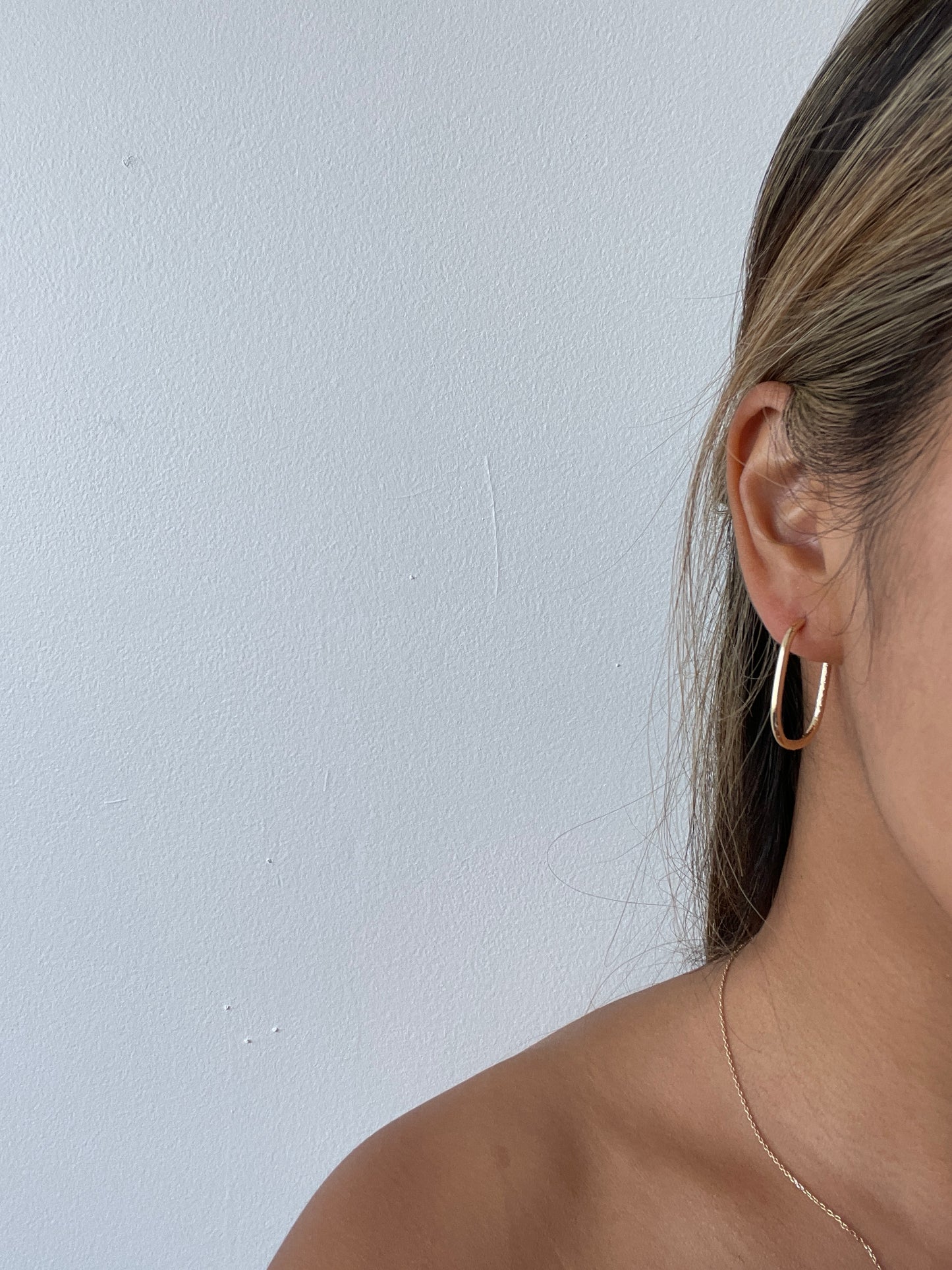 Oval Hoops