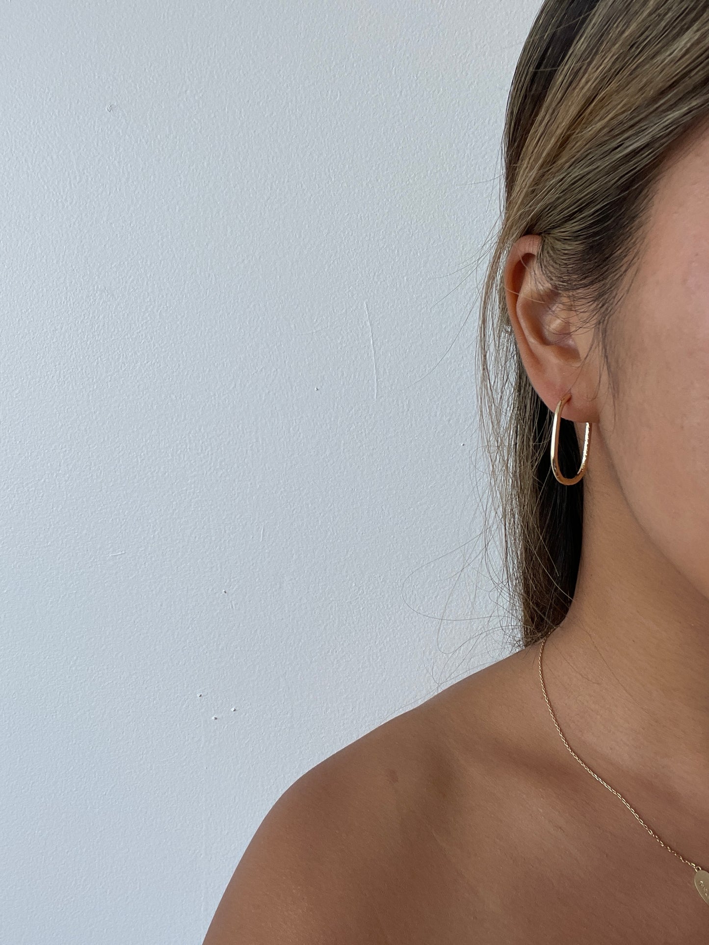 Oval Hoops